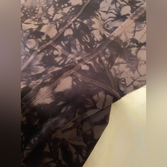 Size 8 Lululemon leggings. Tye dye print in dark purple & black. - Picture 3 of 4